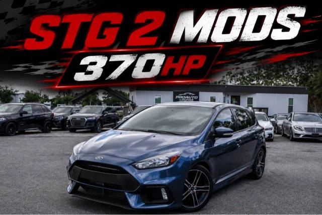 2018 Ford Focus ST FWD photo