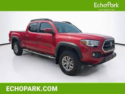 2017 Toyota Tacoma SR5 4WD photo