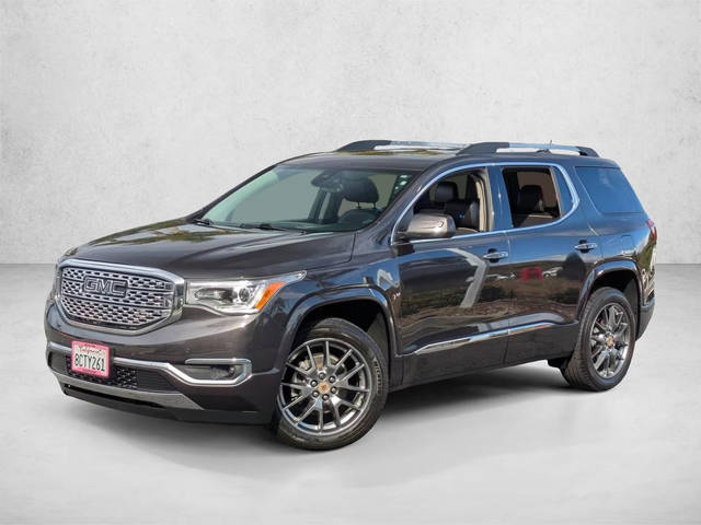 2018 GMC Acadia Denali AWD photo