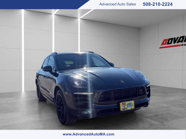 2018 Porsche Macan GTS AWD photo