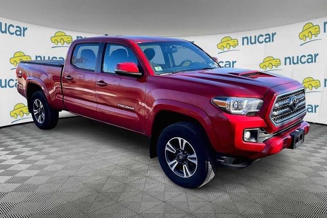 2017 Toyota Tacoma TRD Sport 4WD photo