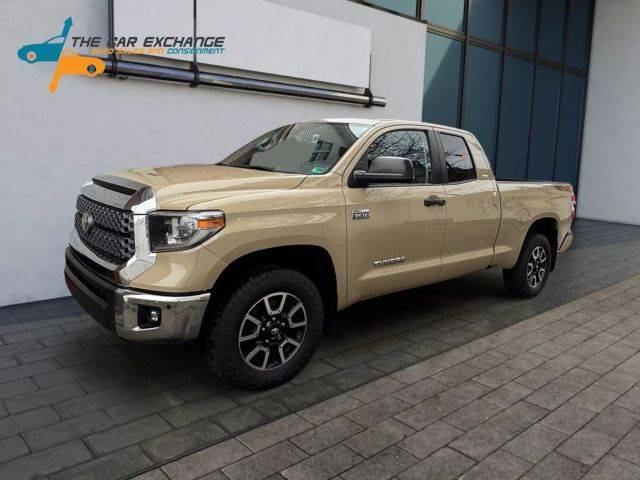 2018 Toyota Tundra SR5 4WD photo