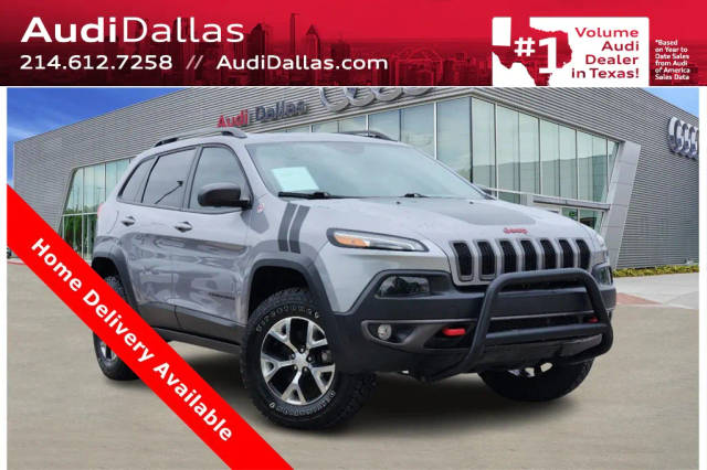 2018 Jeep Cherokee Trailhawk 4WD photo