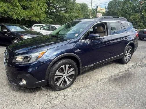 2018 Subaru Outback Limited AWD photo