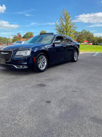 2017 Chrysler 300 300C RWD photo