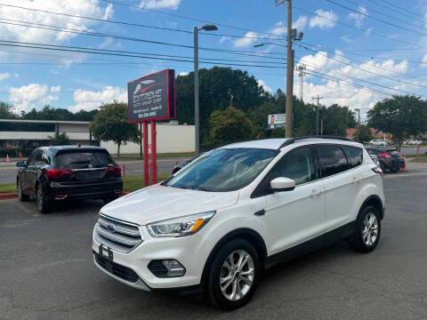 2018 Ford Escape SEL FWD photo