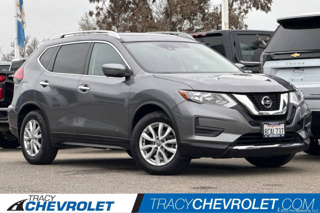 2018 Nissan Rogue SV FWD photo