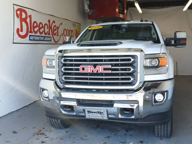 2018 GMC Sierra 2500HD SLT 4WD photo
