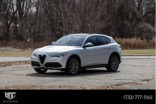 2018 Alfa Romeo Stelvio Ti Sport AWD photo