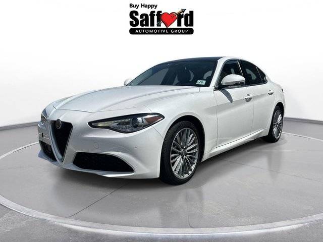 2018 Alfa Romeo Giulia Ti Lusso AWD photo
