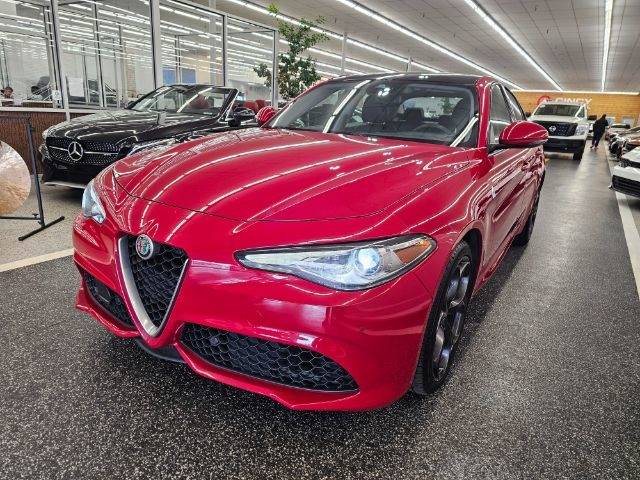 2018 Alfa Romeo Giulia Ti Sport AWD photo