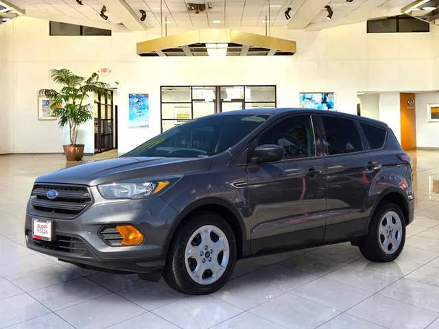 2018 Ford Escape S FWD photo