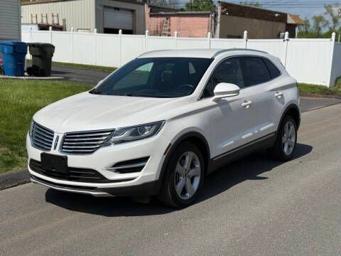2018 Lincoln MKC Premiere FWD photo