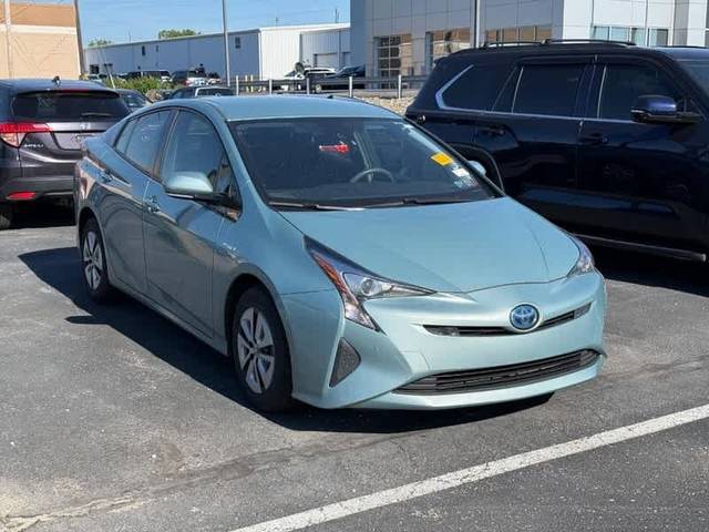 2017 Toyota Prius Two FWD photo
