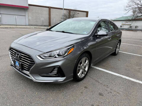 2018 Hyundai Sonata SEL FWD photo
