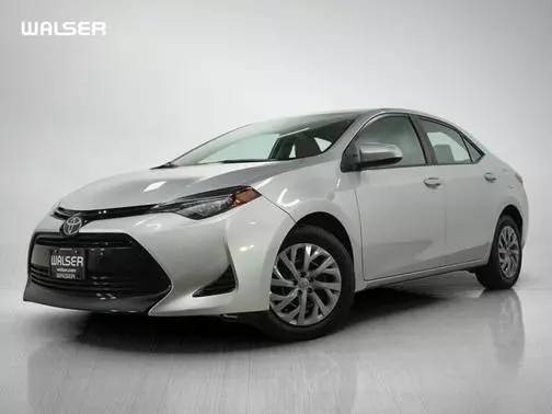 2018 Toyota Corolla LE FWD photo