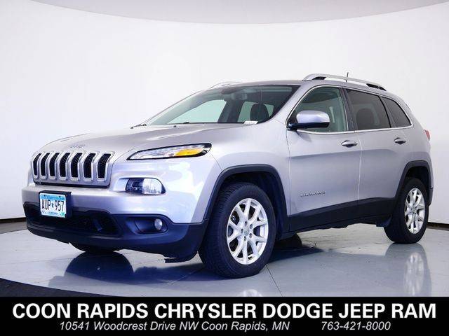 2018 Jeep Cherokee Latitude Plus FWD photo