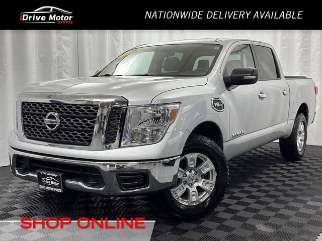 2017 Nissan Titan SV 4WD photo