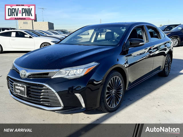 2018 Toyota Avalon Touring FWD photo