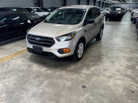 2018 Ford Escape S FWD photo