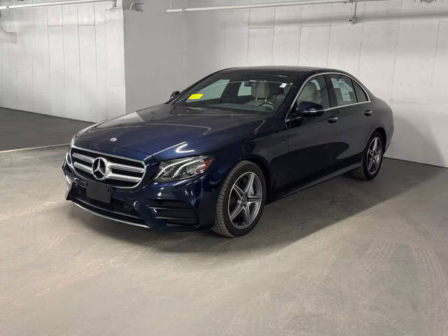 2018 Mercedes-Benz E-Class E 300 AWD photo