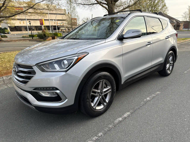 2018 Hyundai Santa Fe Sport 2.4L FWD photo