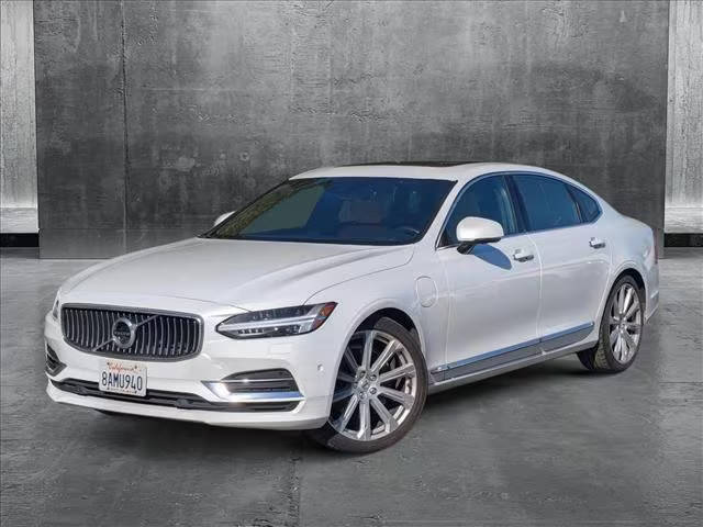 2018 Volvo S90 Inscription AWD photo