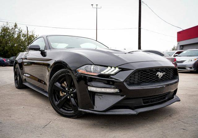 2018 Ford Mustang EcoBoost RWD photo