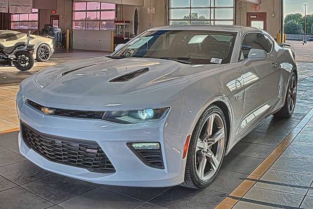 2018 Chevrolet Camaro 2SS RWD photo