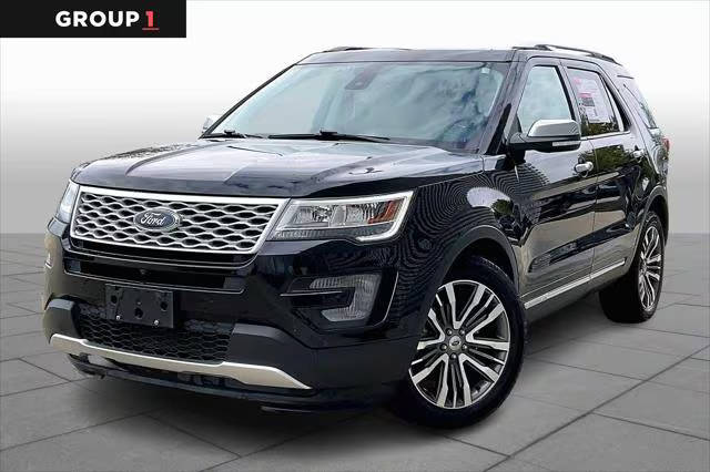 2017 Ford Explorer Platinum 4WD photo
