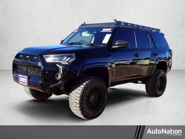 2018 Toyota 4Runner SR5 4WD photo