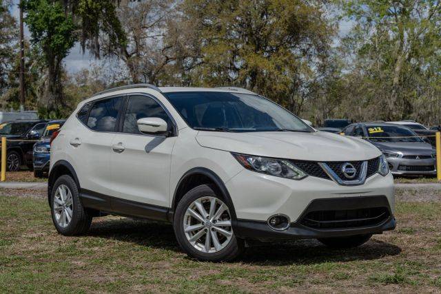 2017 Nissan Rogue Sport SV FWD photo