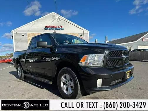 2018 Ram 1500 Express 4WD photo