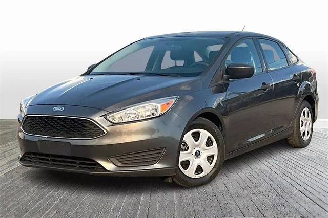 2018 Ford Focus S FWD photo