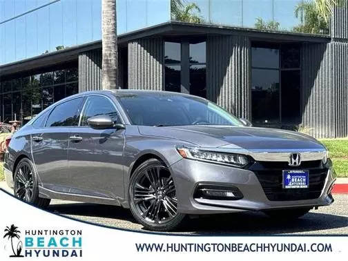 2018 Honda Accord Touring 1.5T FWD photo