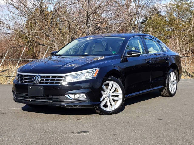 2018 Volkswagen Passat 2.0T SE w/Technology FWD photo