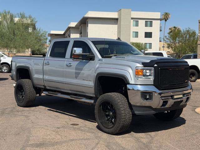 2018 GMC Sierra 2500HD SLT 4WD photo