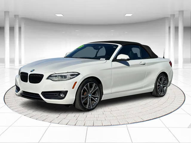 2018 BMW 2 Series 230i RWD photo