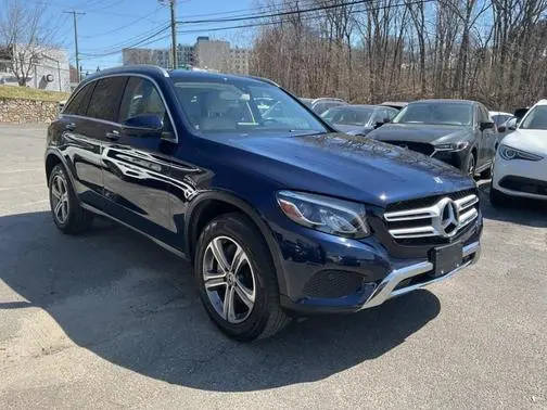 2018 Mercedes-Benz GLC-Class GLC 300 AWD photo