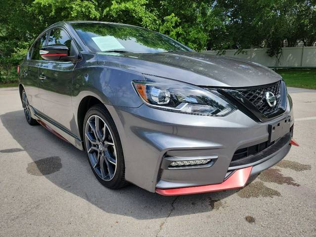2017 Nissan Sentra NISMO FWD photo