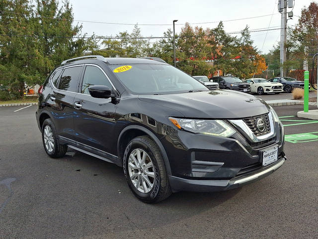 2018 Nissan Rogue SV AWD photo