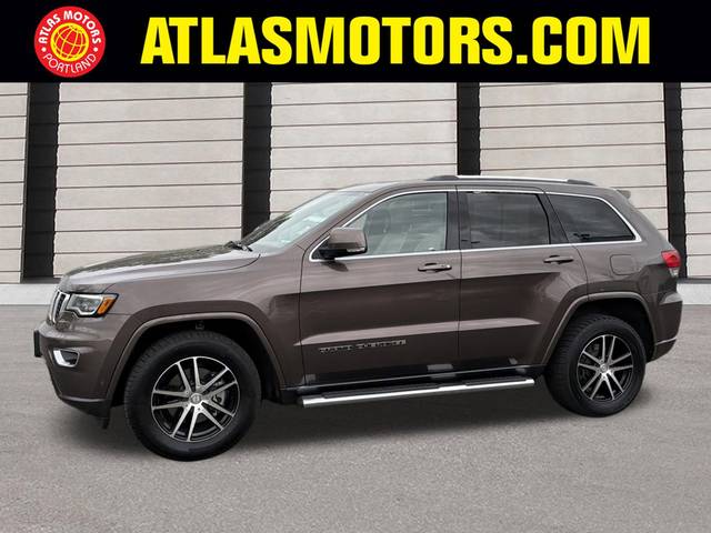 2018 Jeep Grand Cherokee Sterling Edition 4WD photo