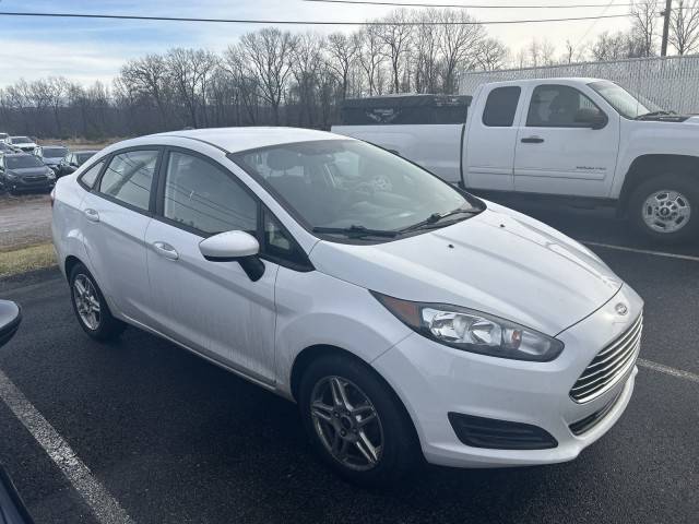 2017 Ford Fiesta SE FWD photo