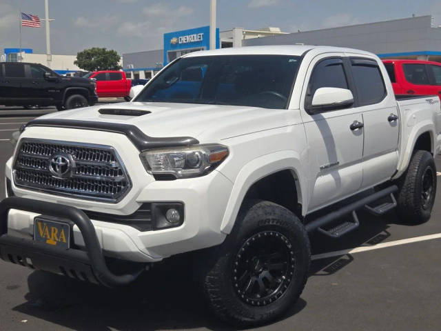 2017 Toyota Tacoma TRD Sport RWD photo
