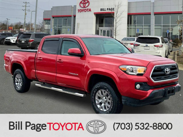 2017 Toyota Tacoma SR5 4WD photo