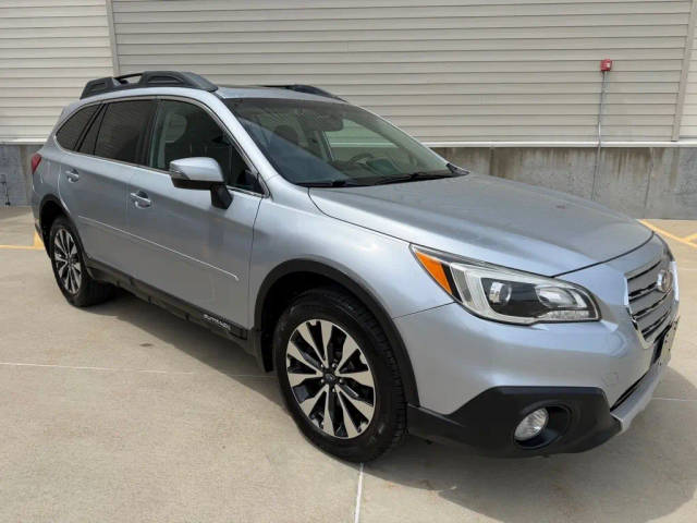 2015 Subaru Outback 3.6R Limited AWD photo