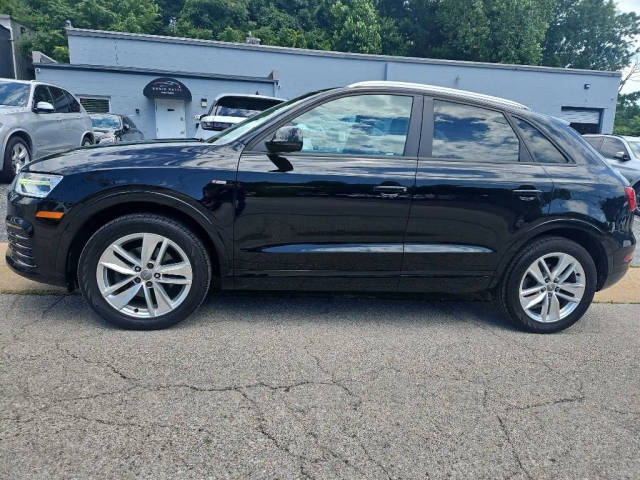 2018 Audi Q3 Premium FWD photo