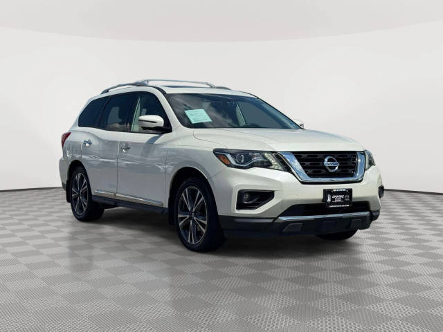 2018 Nissan Pathfinder Platinum 4WD photo