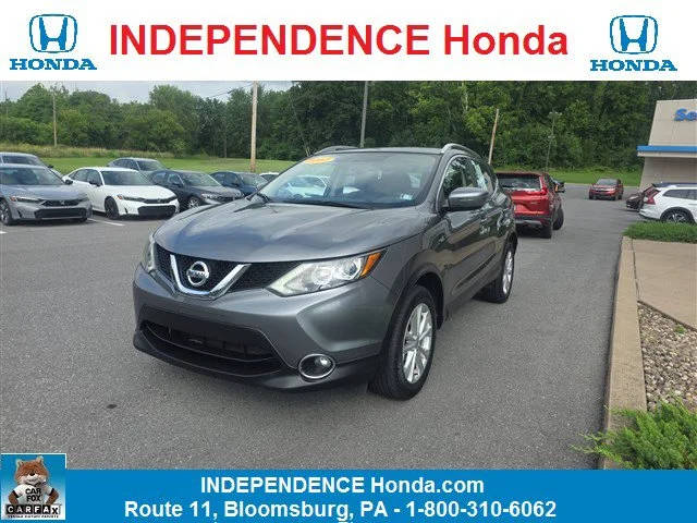 2017 Nissan Rogue Sport SV AWD photo