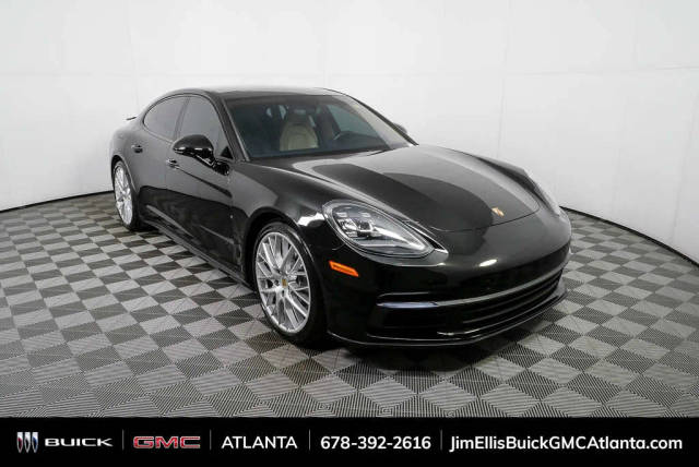 2018 Porsche Panamera 4 AWD photo